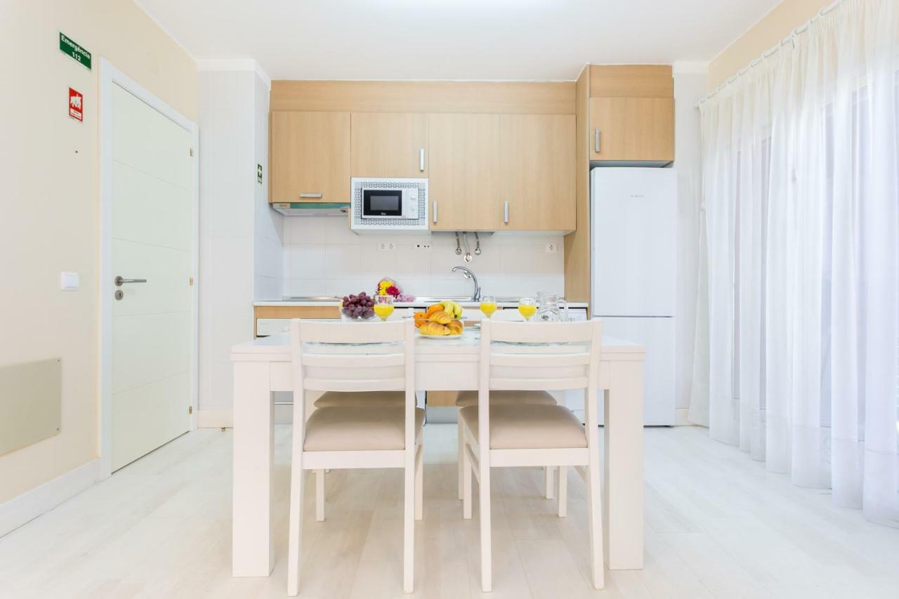 Litoral Mar Dream 17, Beach Front, Free Wi-Fi, Private Parking, Pool Portimão Exterior foto