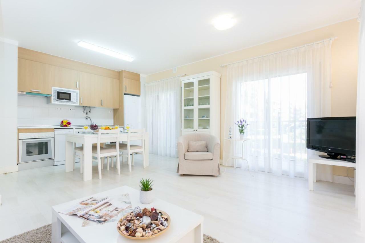 Litoral Mar Dream 17, Beach Front, Free Wi-Fi, Private Parking, Pool Portimão Exterior foto